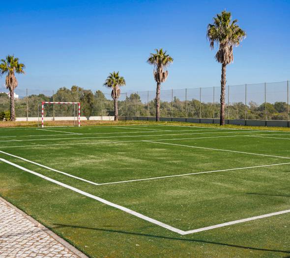 Campo multidesportivo  Vitor's Plaza Alvor