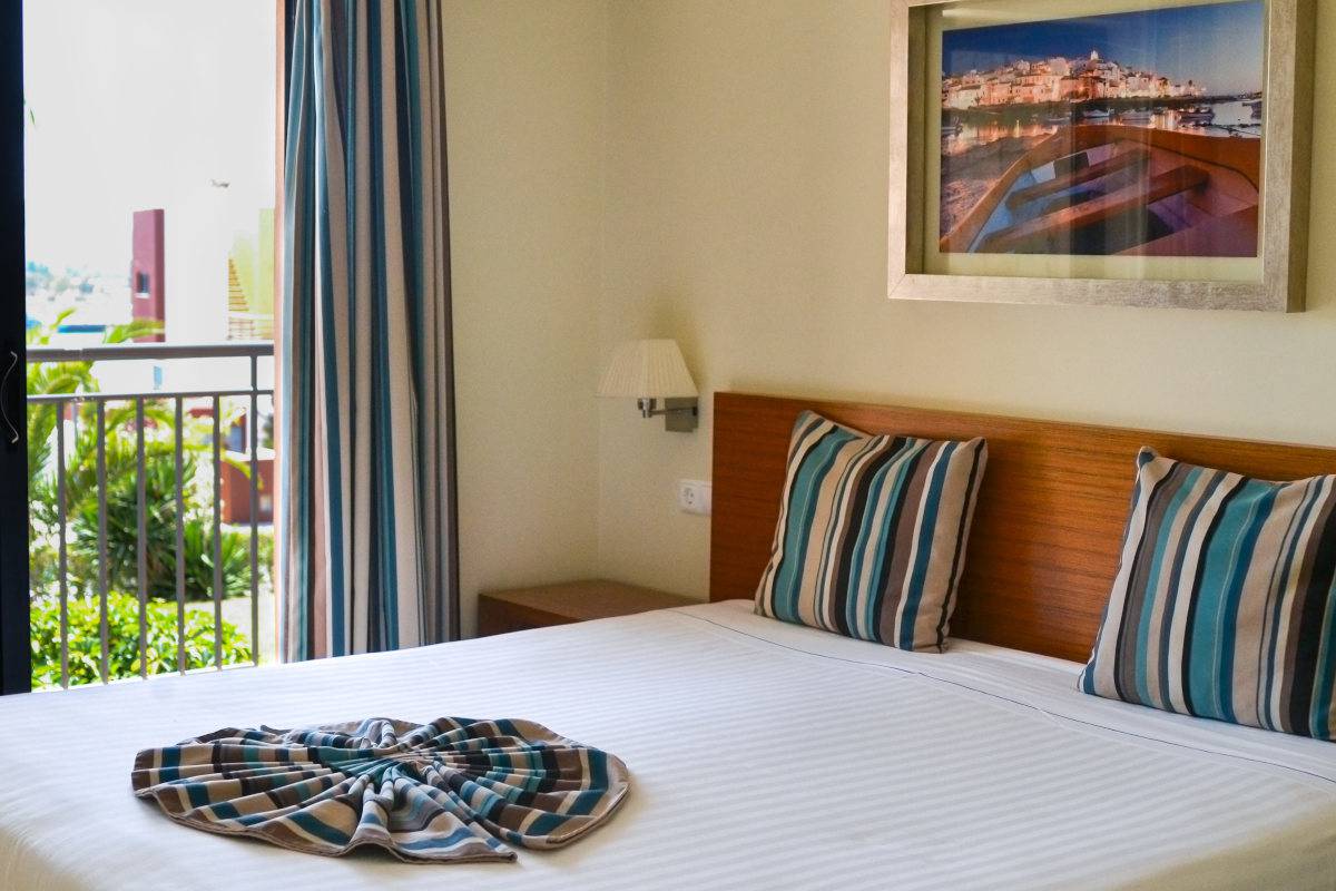 Quarto Quarto Vitor's Village Ferragudo
