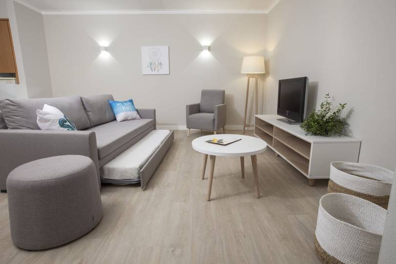 Two bedroom family pool view apartment Vitor's Plaza Alvor Two bedroom family pool view apartment Vitor's Plaza Alvor