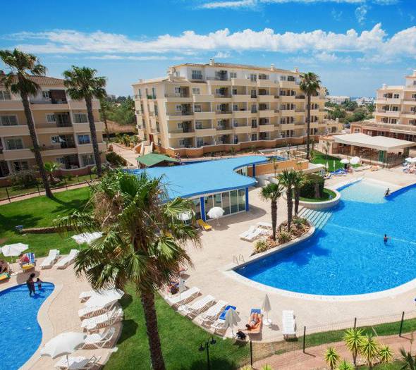 Swimming pool & beach towells  Vitor's Plaza Alvor