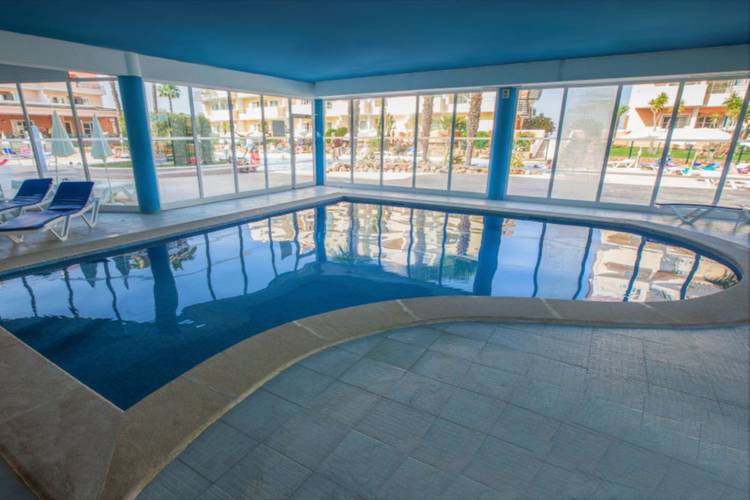 Indoor swimming pool  Vitor's Plaza Alvor