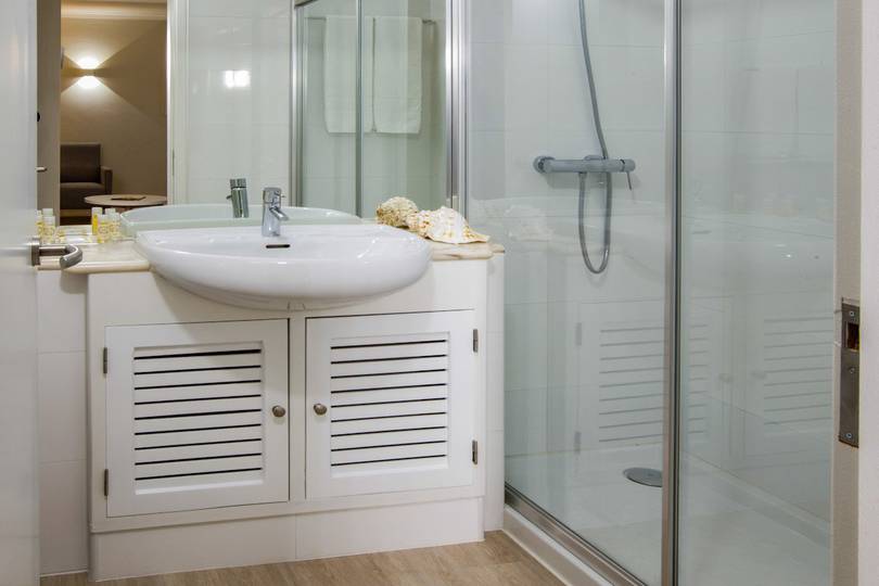 Two bedroom pool view apartment Vitor's Plaza Alvor Two bedroom pool view apartment Vitor's Plaza Alvor